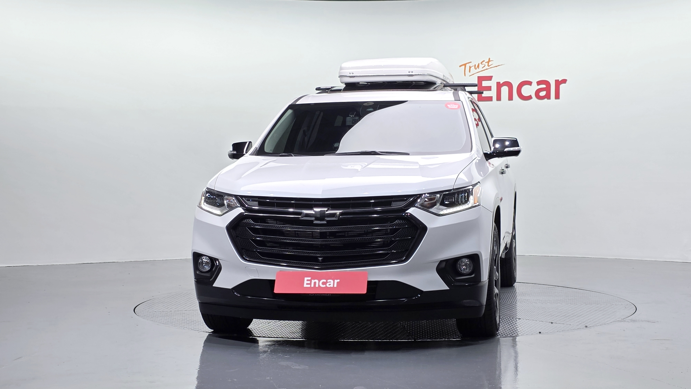 CHEVROLET TRAVERSE photo 3