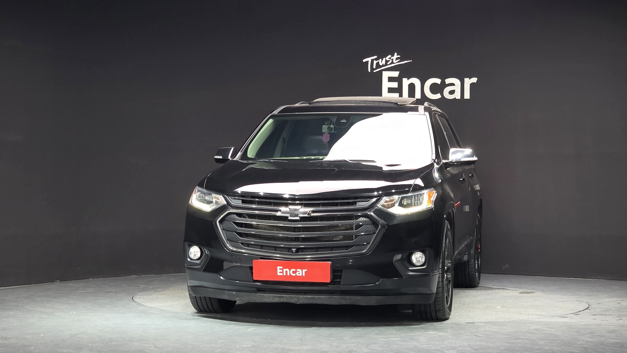 CHEVROLET TRAVERSE photo 3