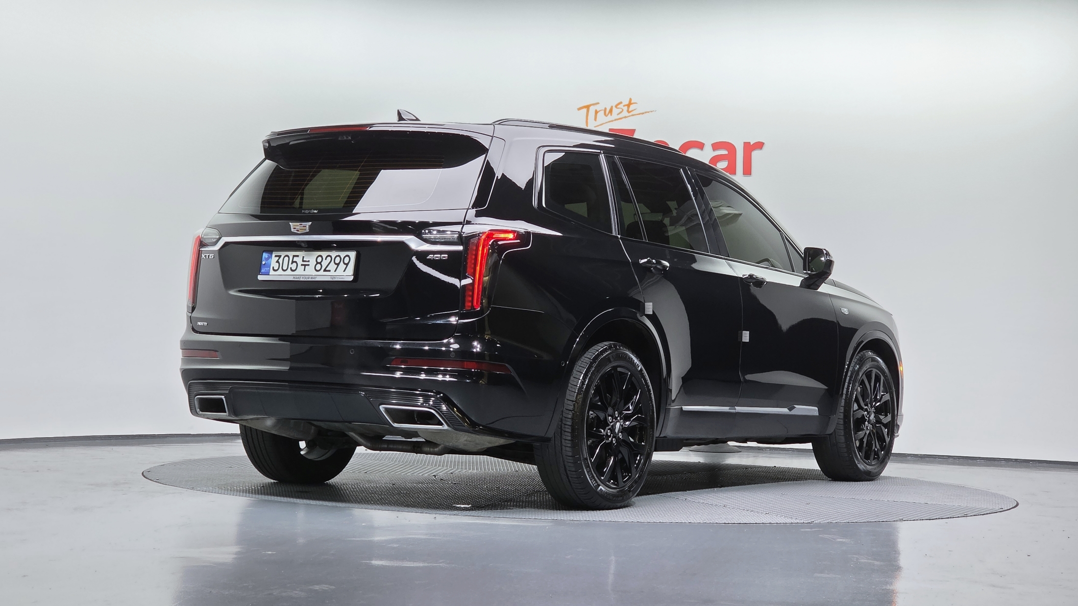CADILLAC XT6 photo 2