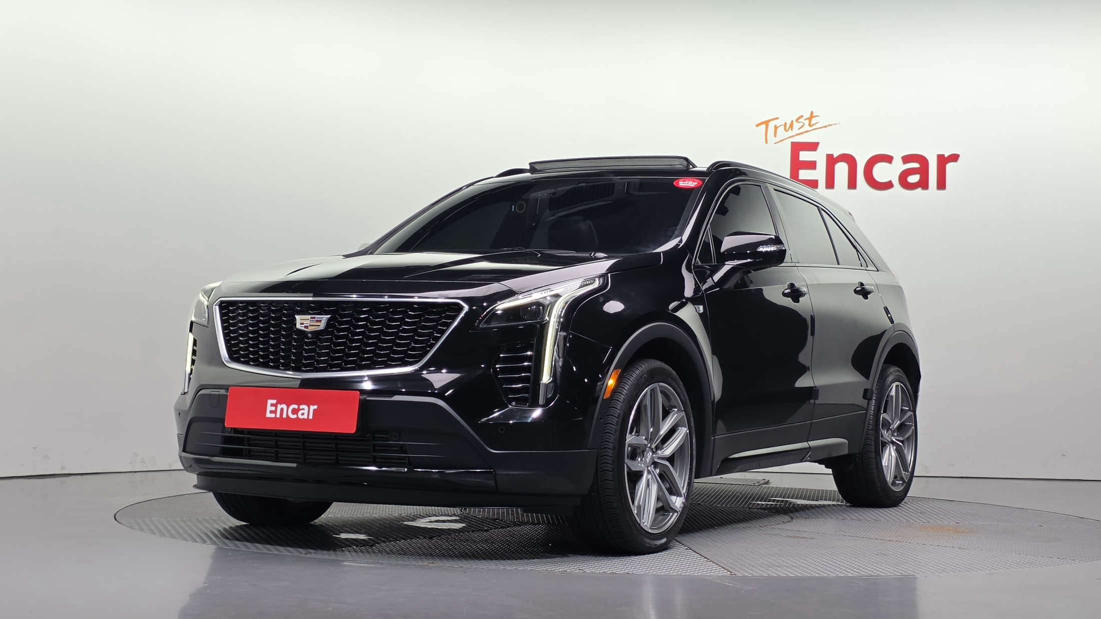 CADILLAC XT4