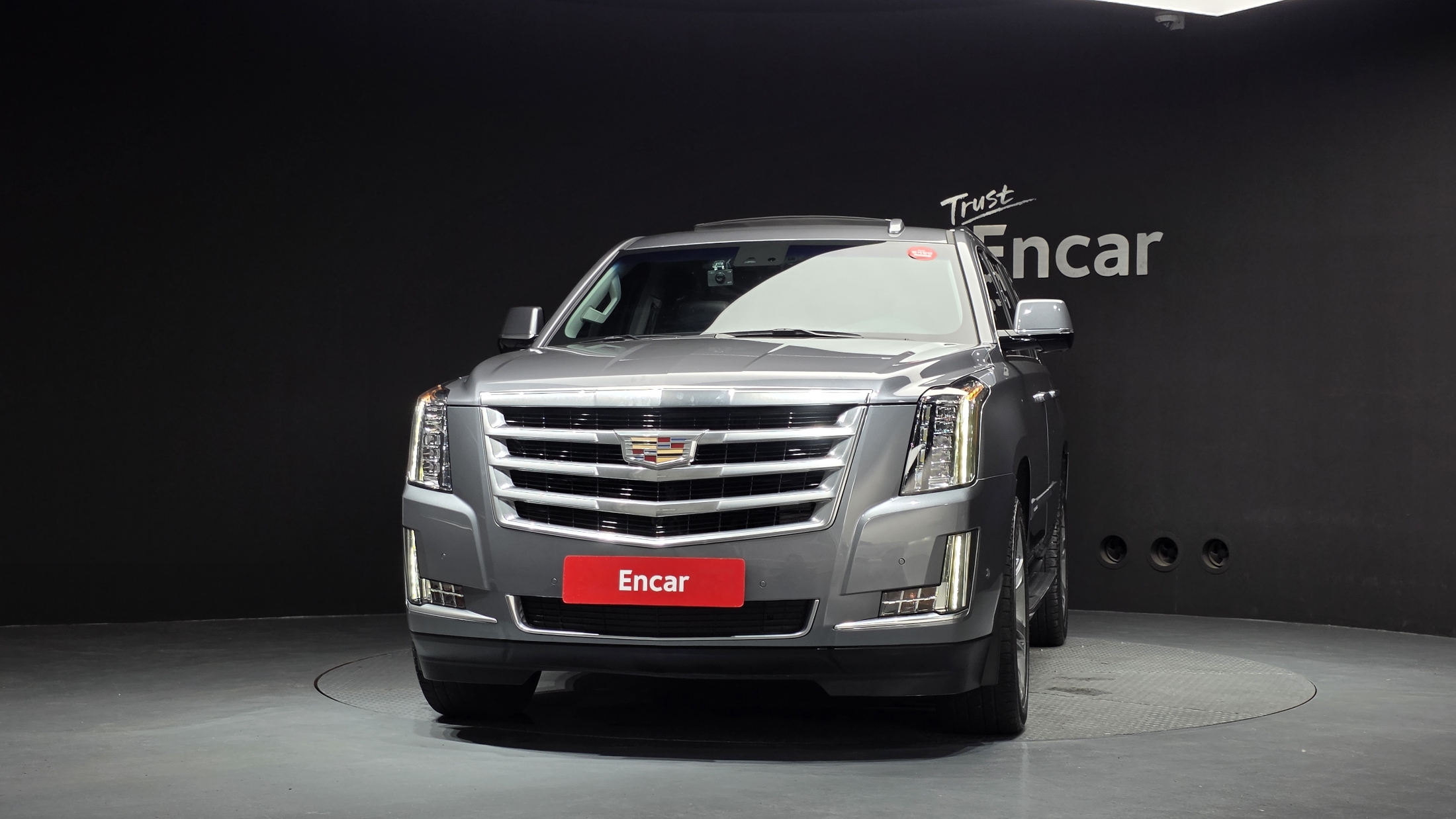 CADILLAC ESCALADE photo 3