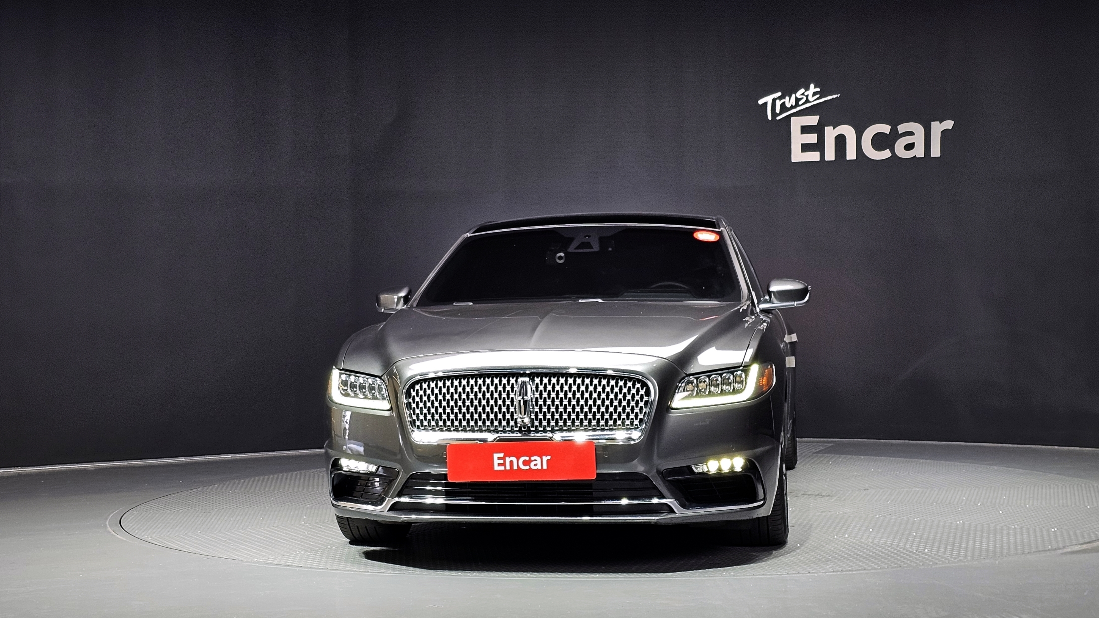 LINCOLN CONTINENTAL photo 3