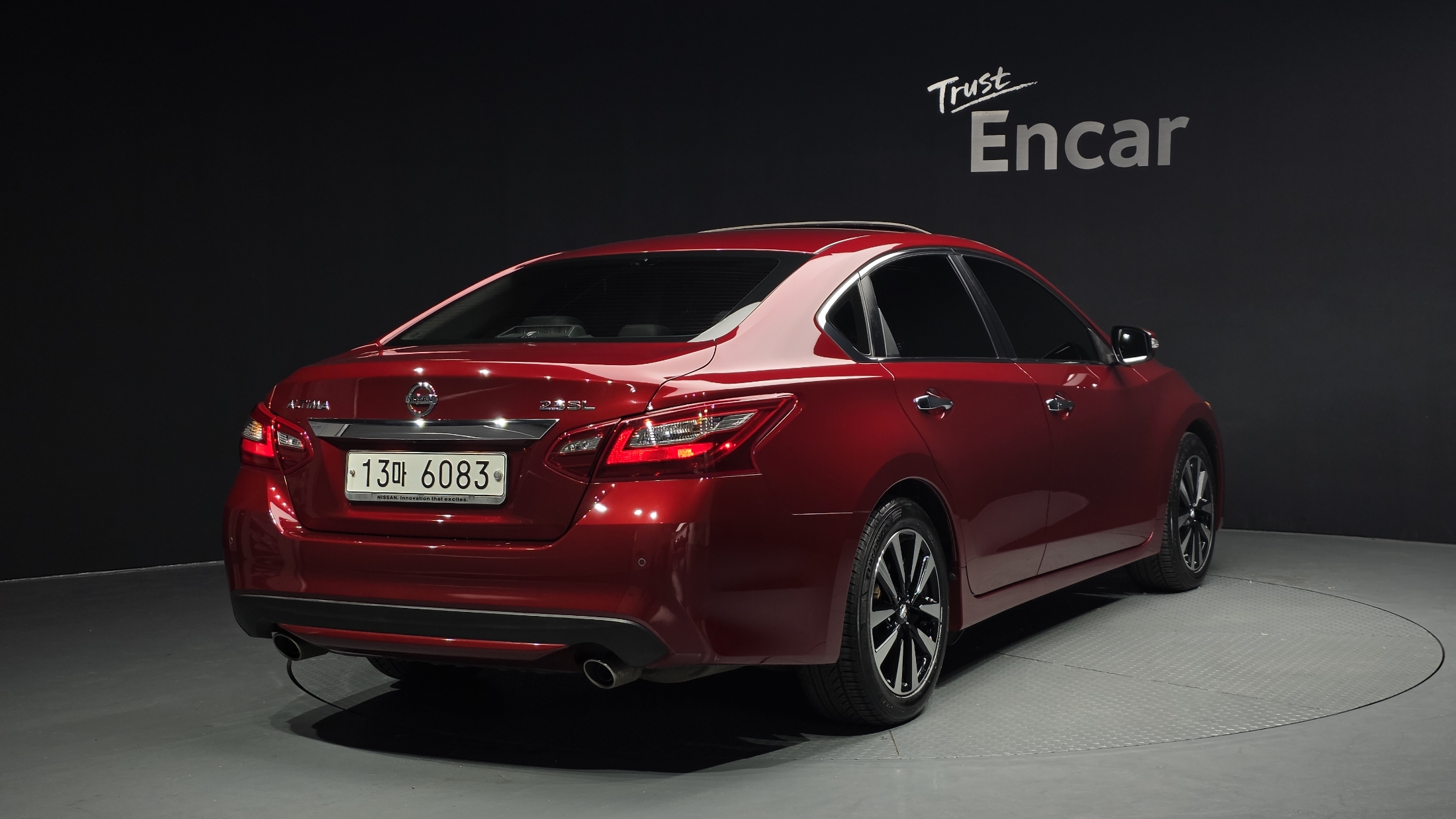 NISSAN ALTIMA photo 2
