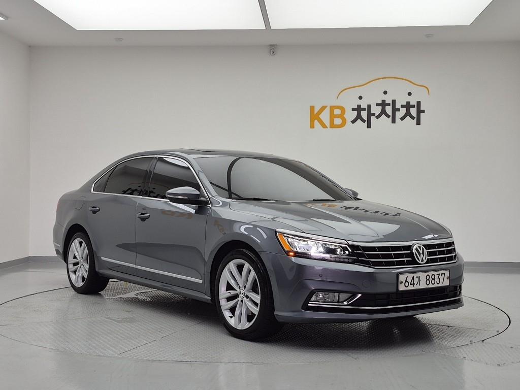 VOLKSWAGEN PASSAT photo 2