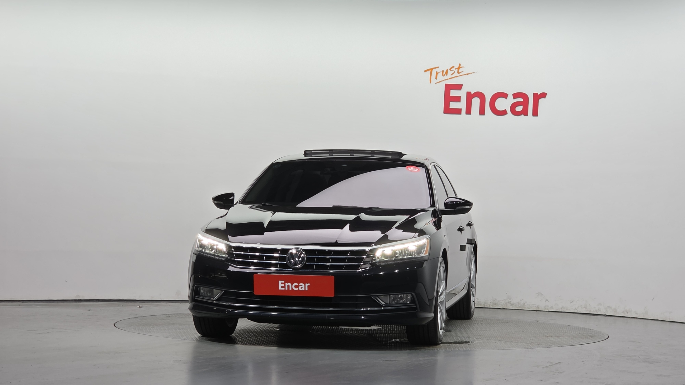 VOLKSWAGEN PASSAT photo 3