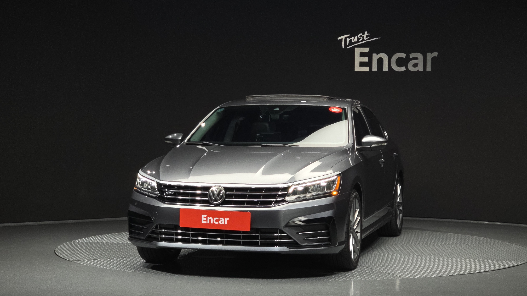 VOLKSWAGEN PASSAT photo 3