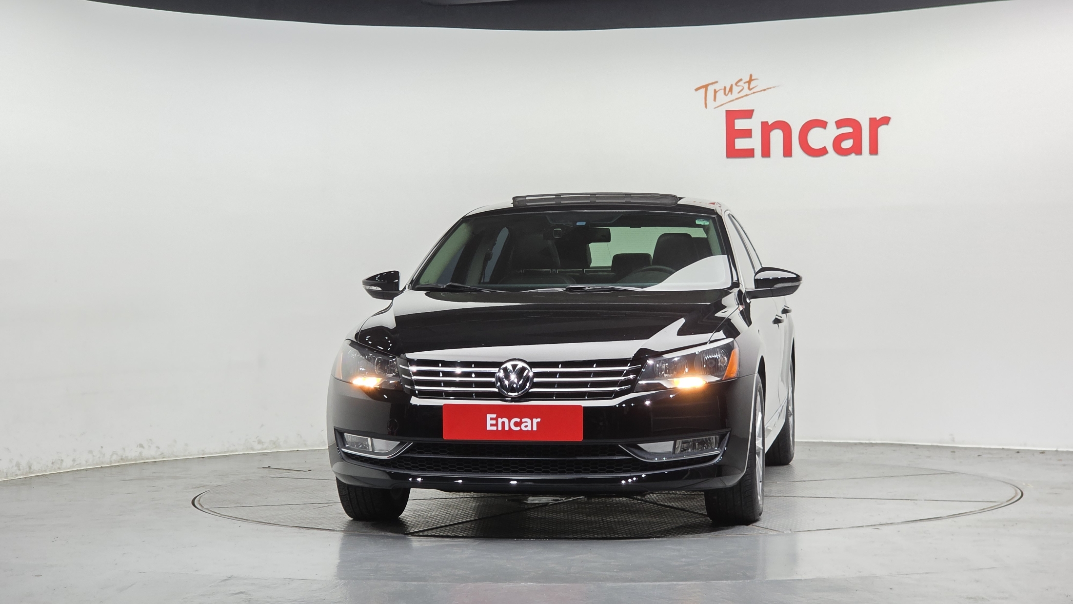 VOLKSWAGEN PASSAT photo 3