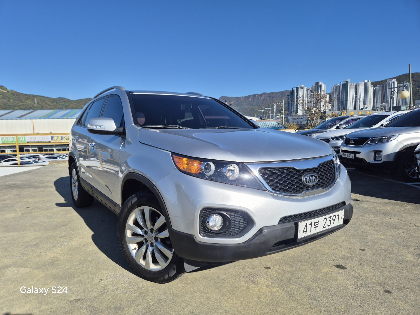 KIA SORENTO photo 3