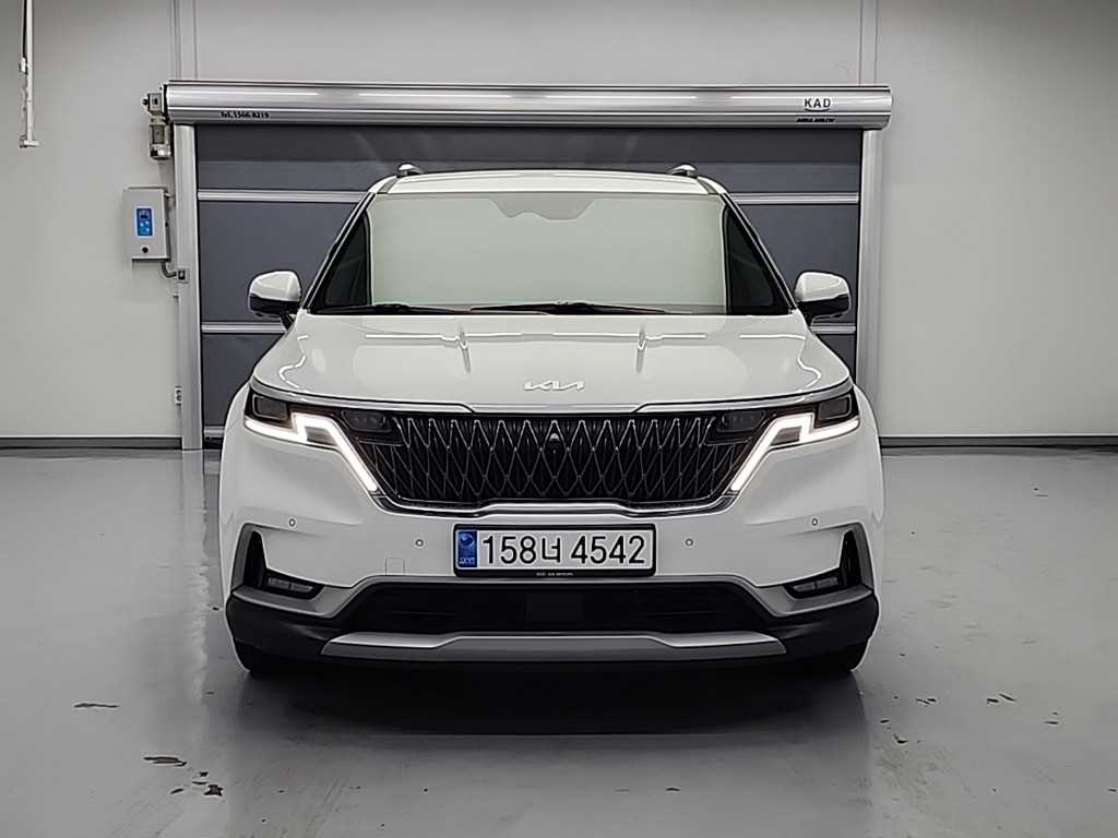 KIA CARNIVAL photo 3