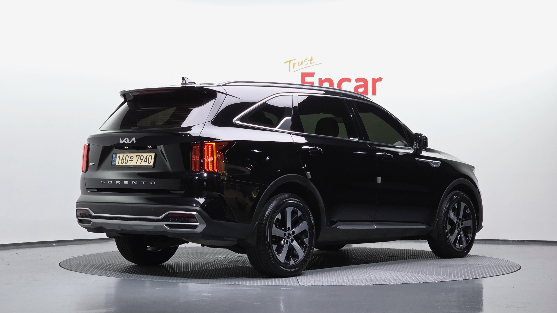 KIA SORENTO photo 2