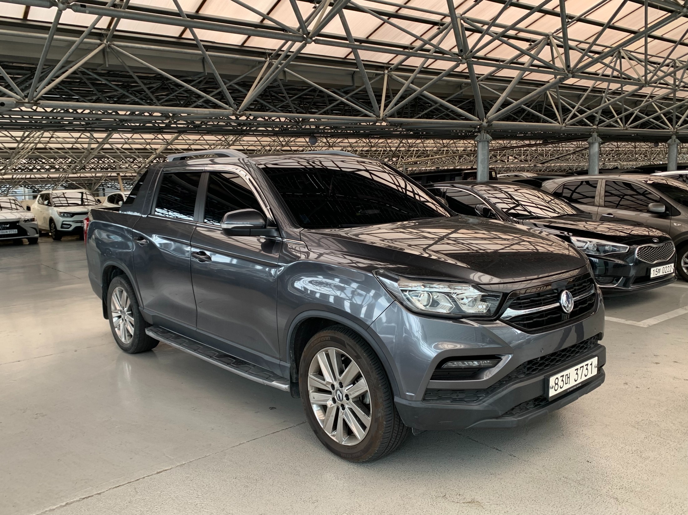 SSANGYONG REXTON photo 2