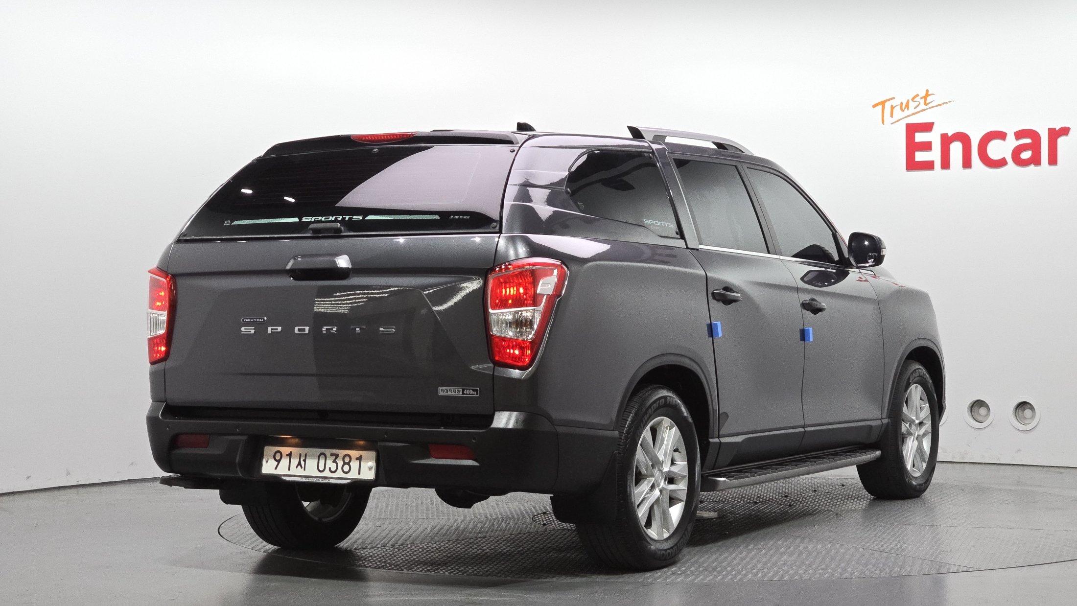 SSANGYONG REXTON photo 2
