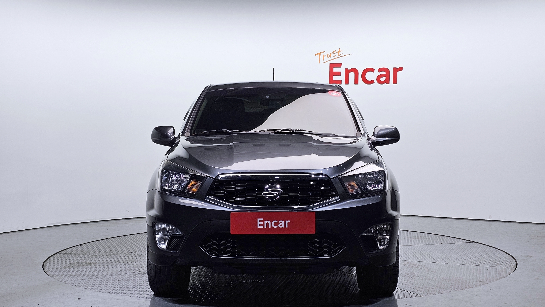 SSANGYONG KORANDO photo 3