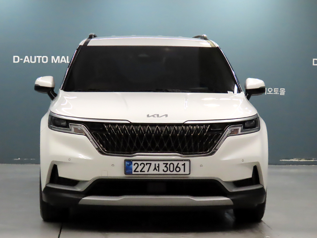 KIA CARNIVAL photo 2