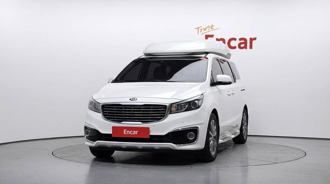 KIA CARNIVAL photo 3