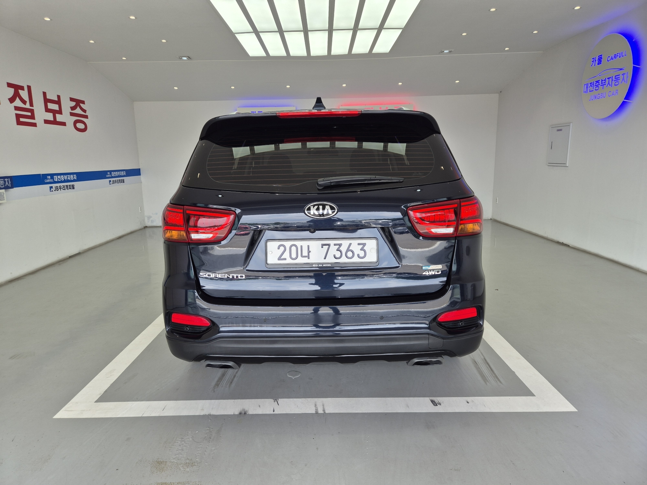 KIA SORENTO photo 3