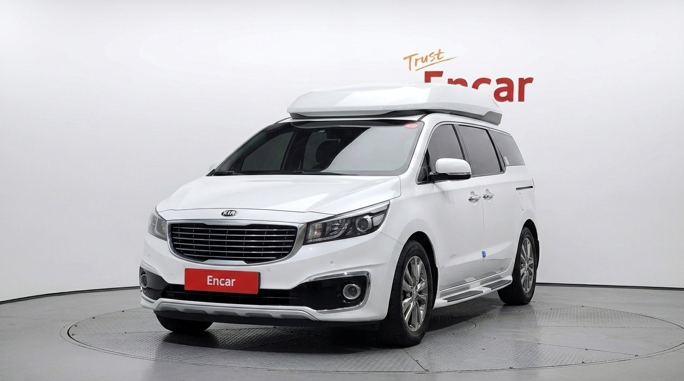 KIA CARNIVAL photo 3