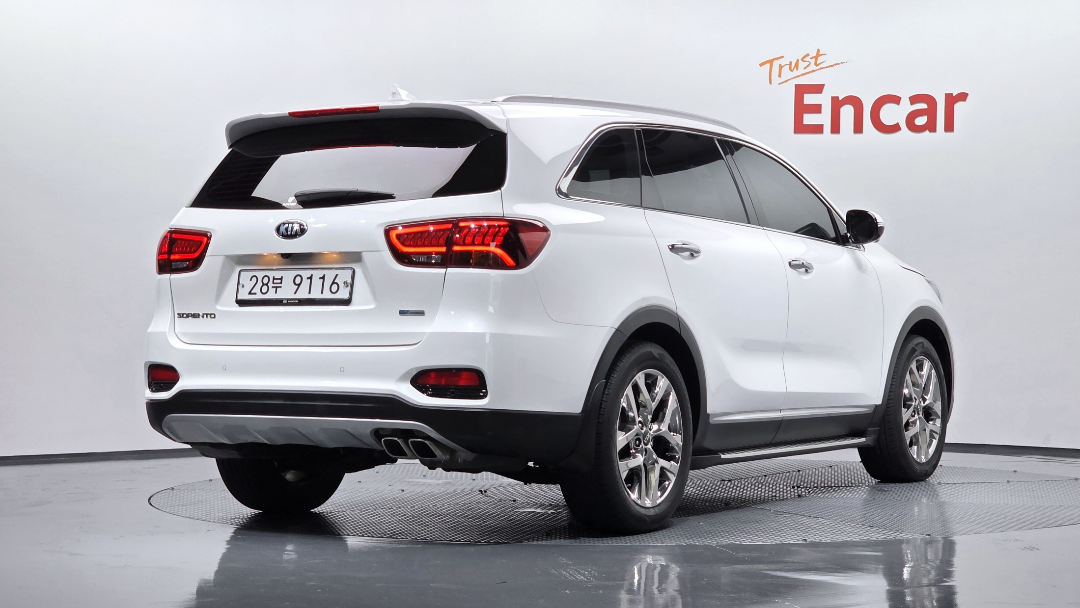KIA SORENTO photo 2