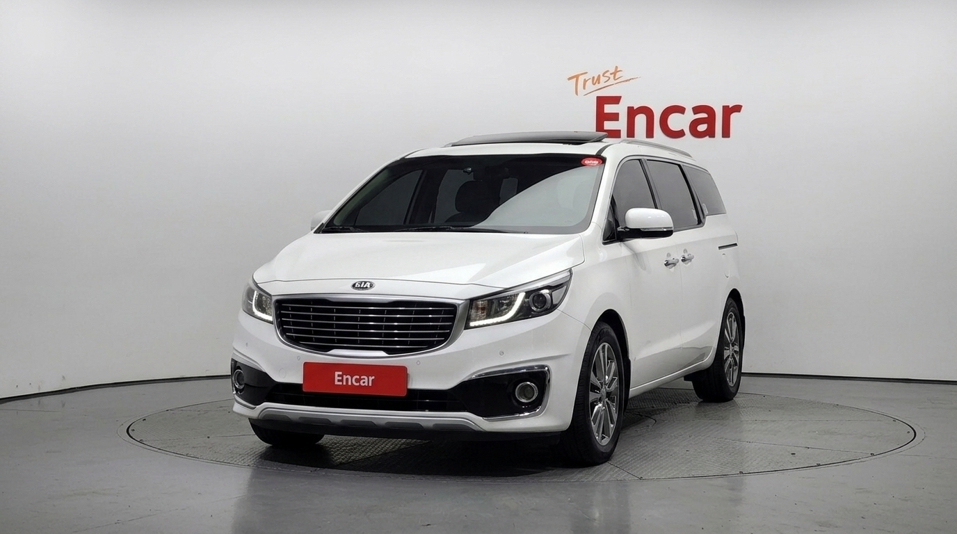 KIA CARNIVAL photo 3