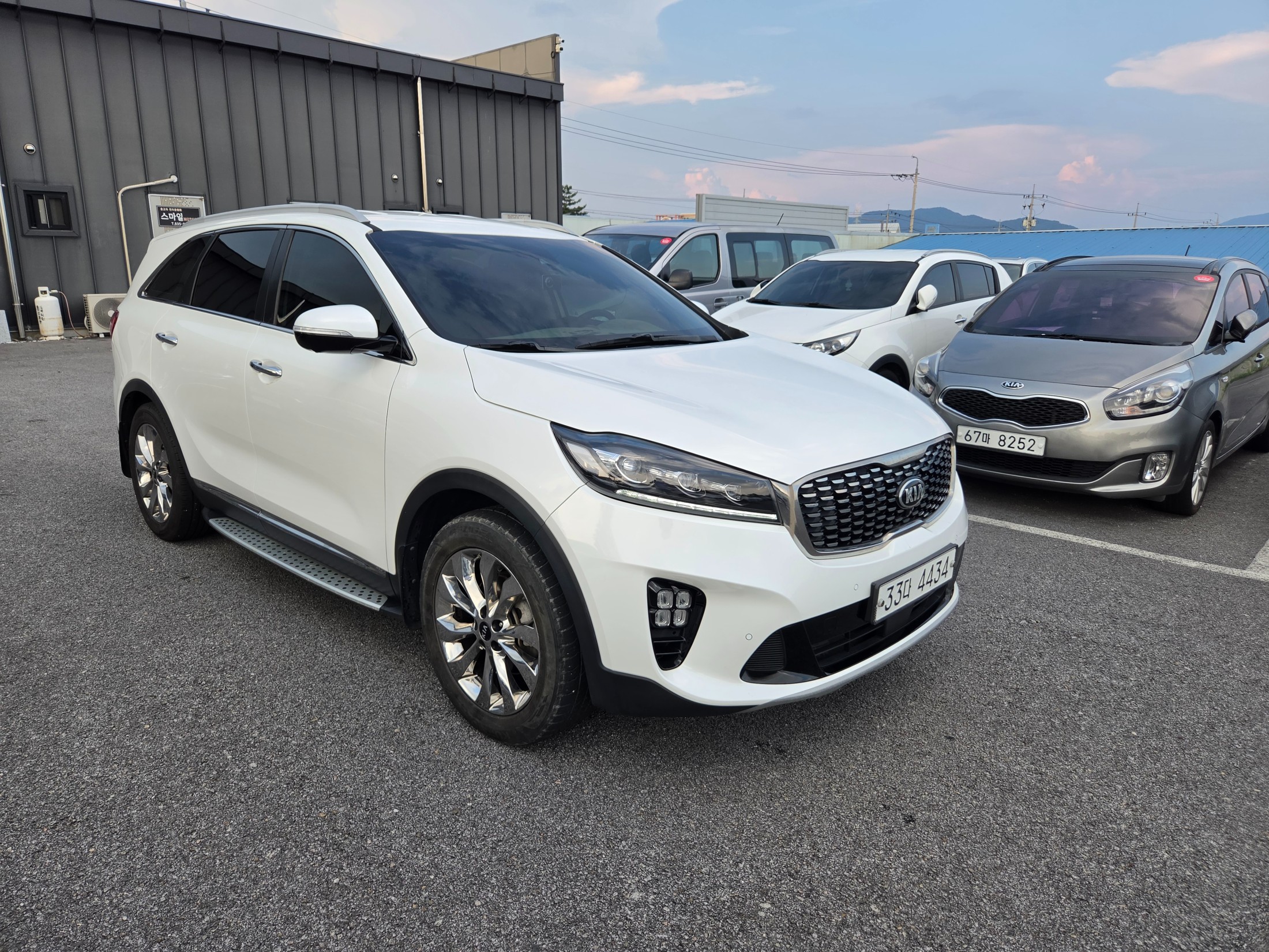KIA SORENTO photo 3