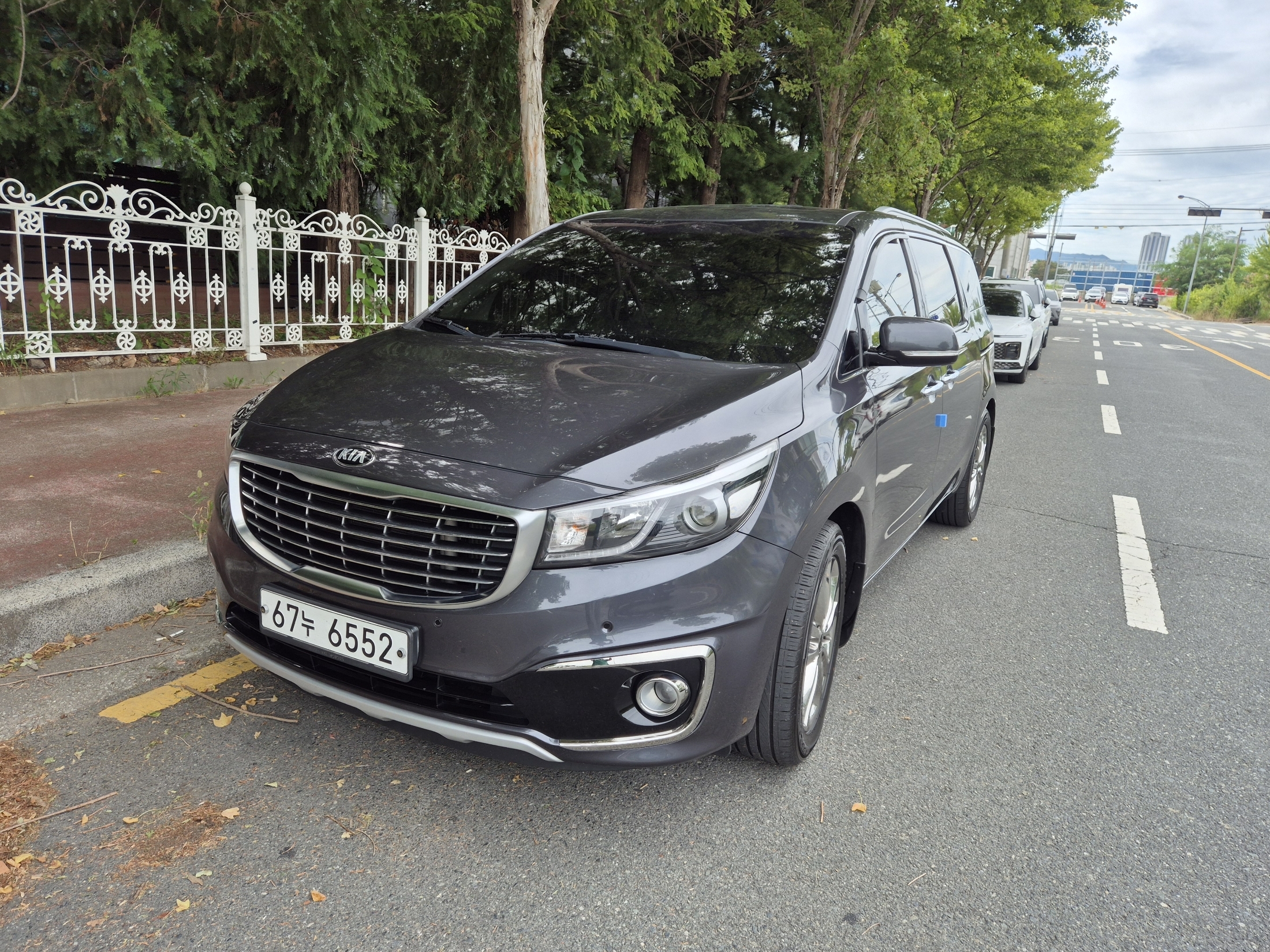 KIA CARNIVAL