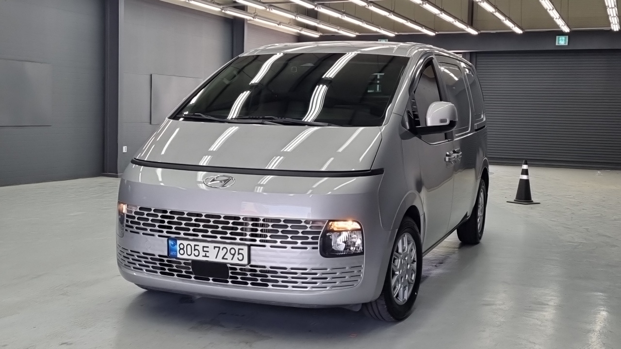 2011 Mazda Bongo Van