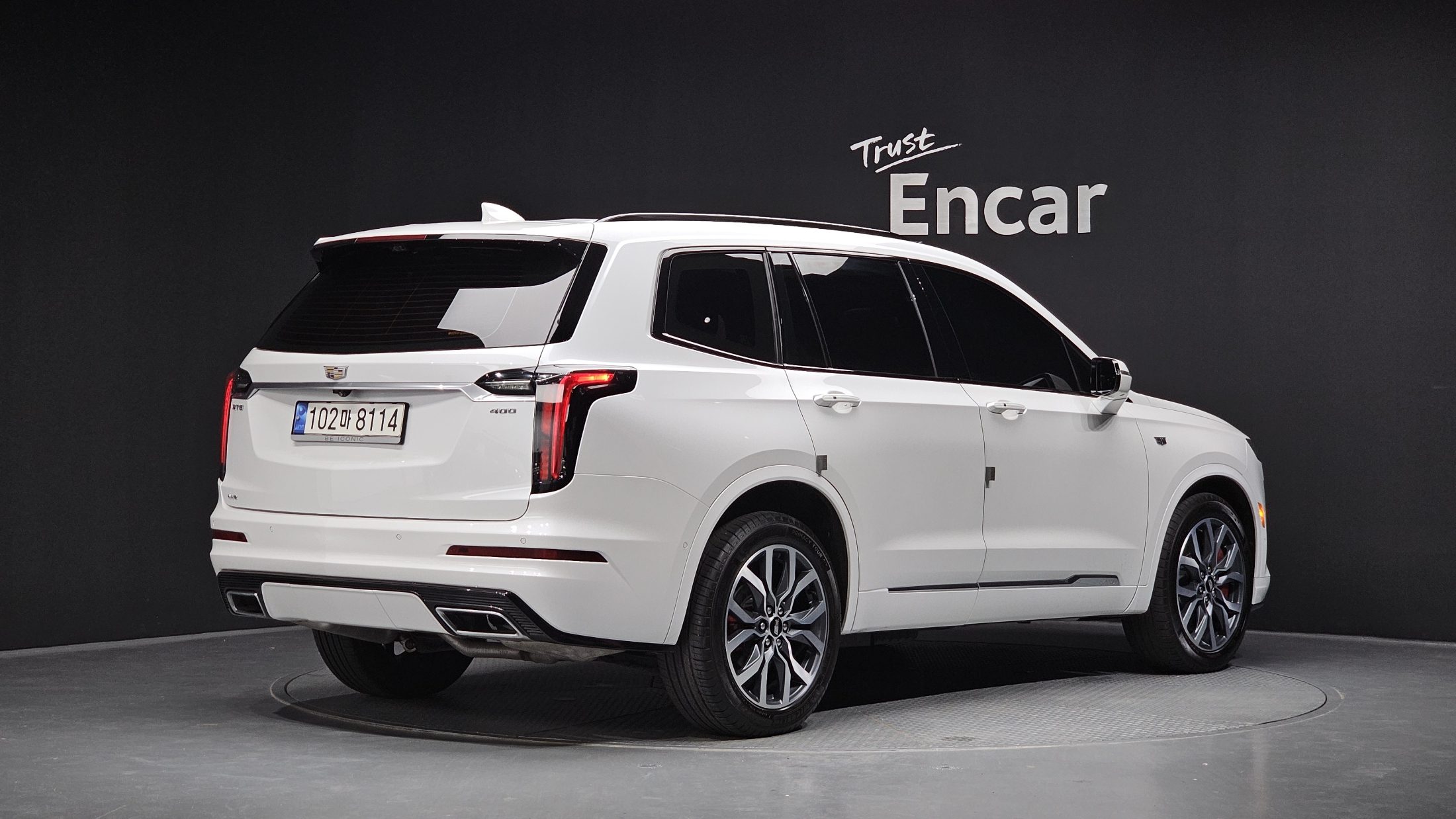 CADILLAC XT6 photo 2