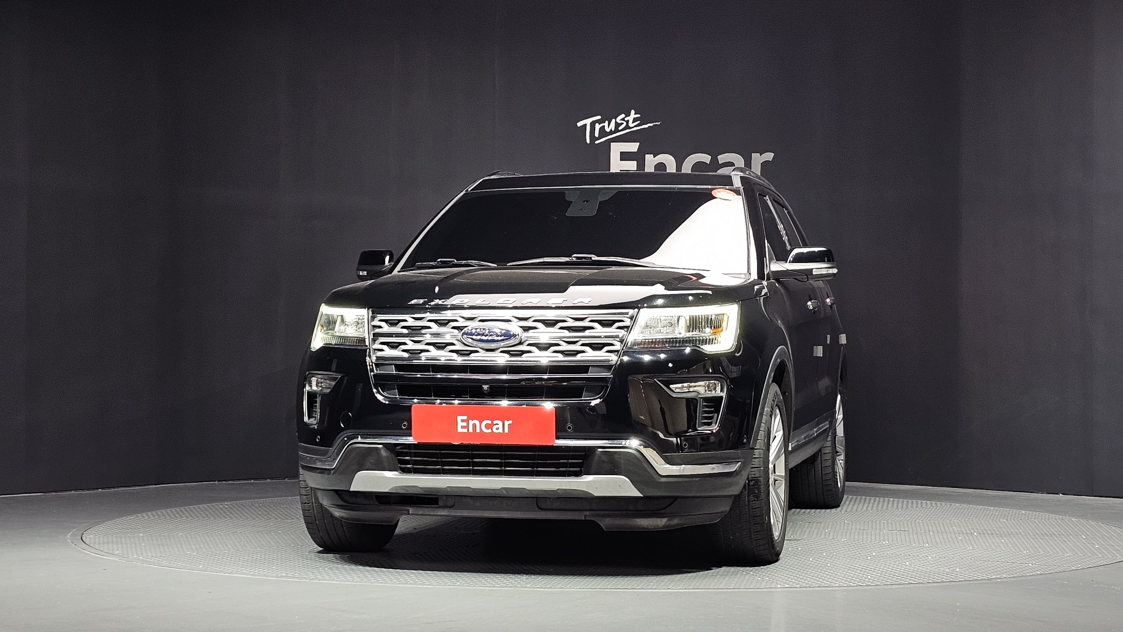 FORD EXPLORER photo 3
