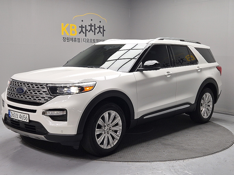 FORD EXPLORER photo 2