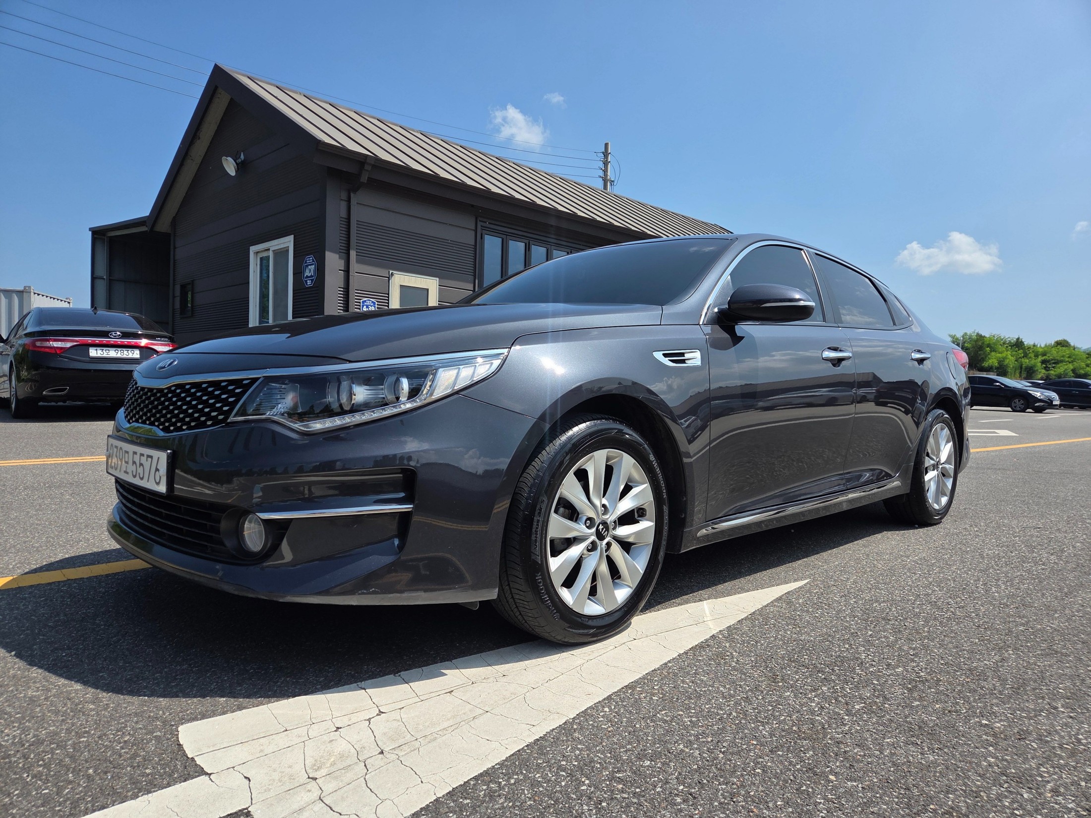 KIA K5
