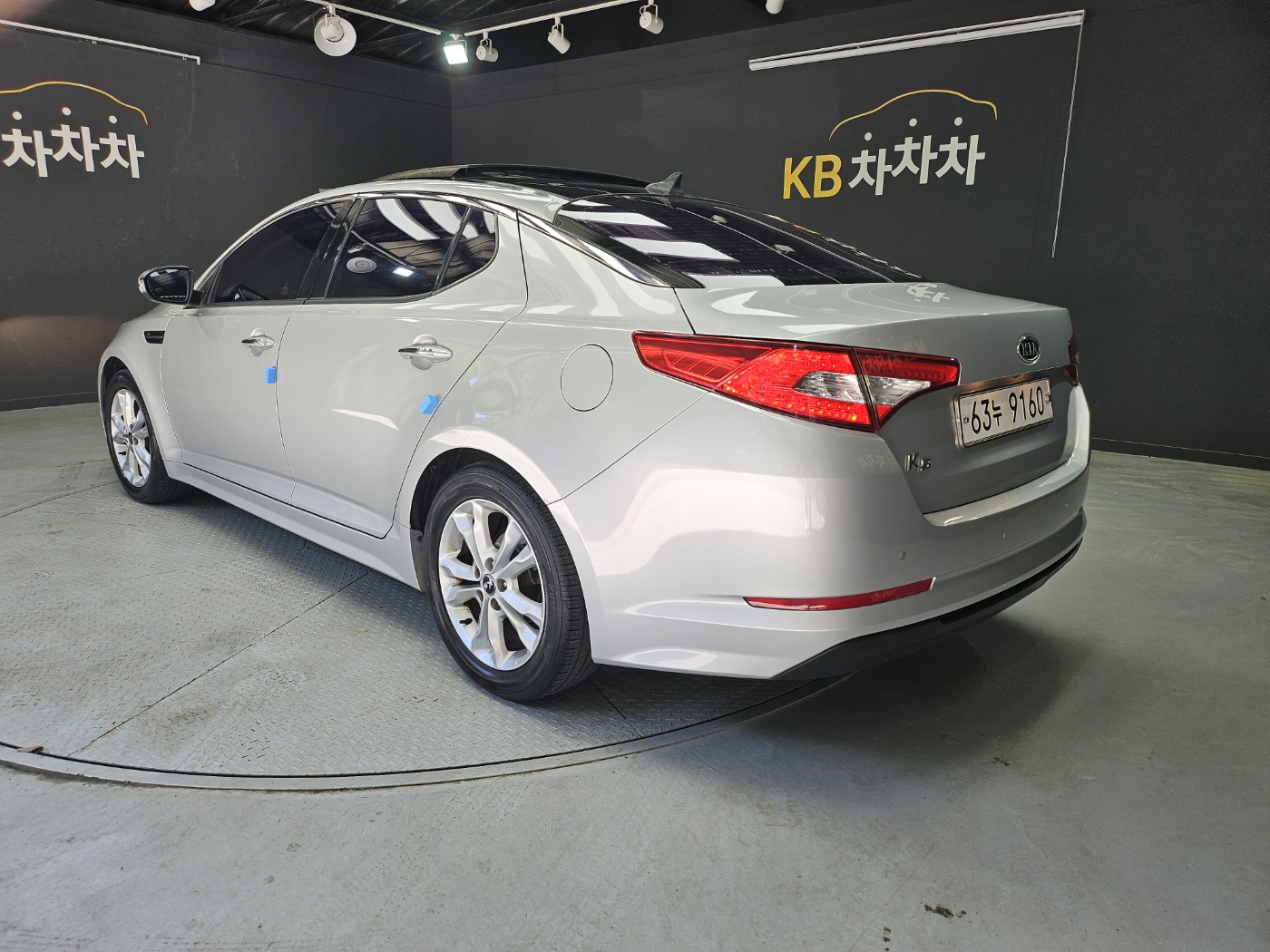 KIA K5 photo 2