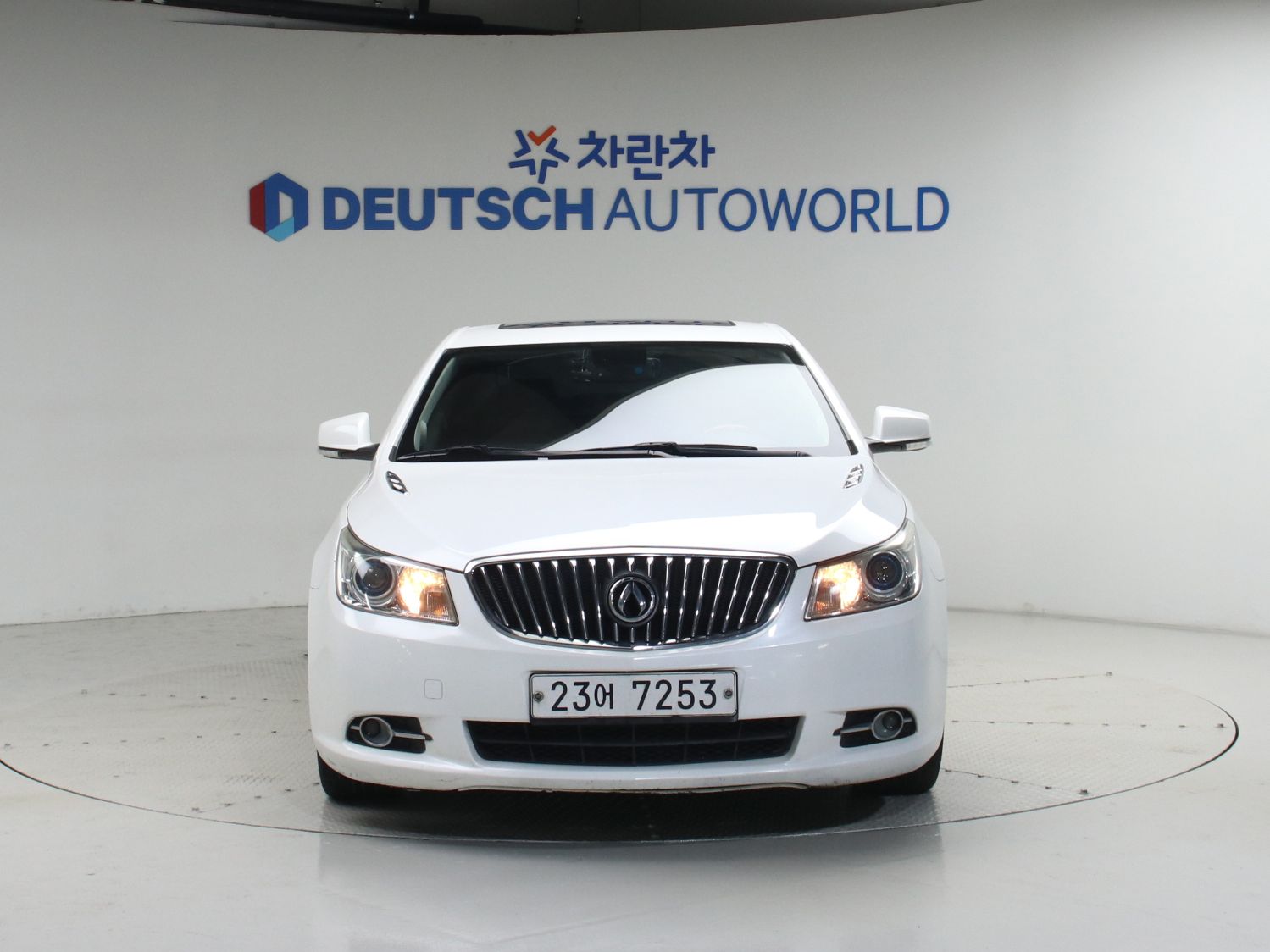 CHEVROLET ALPHEON photo 3