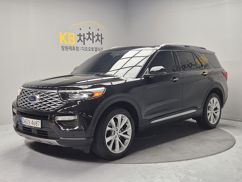 FORD EXPLORER photo 2