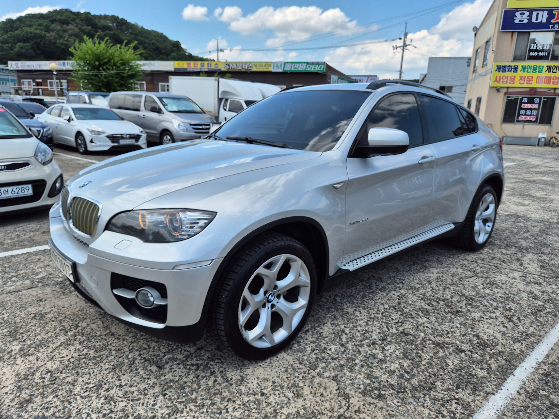 BMW X6 photo 3