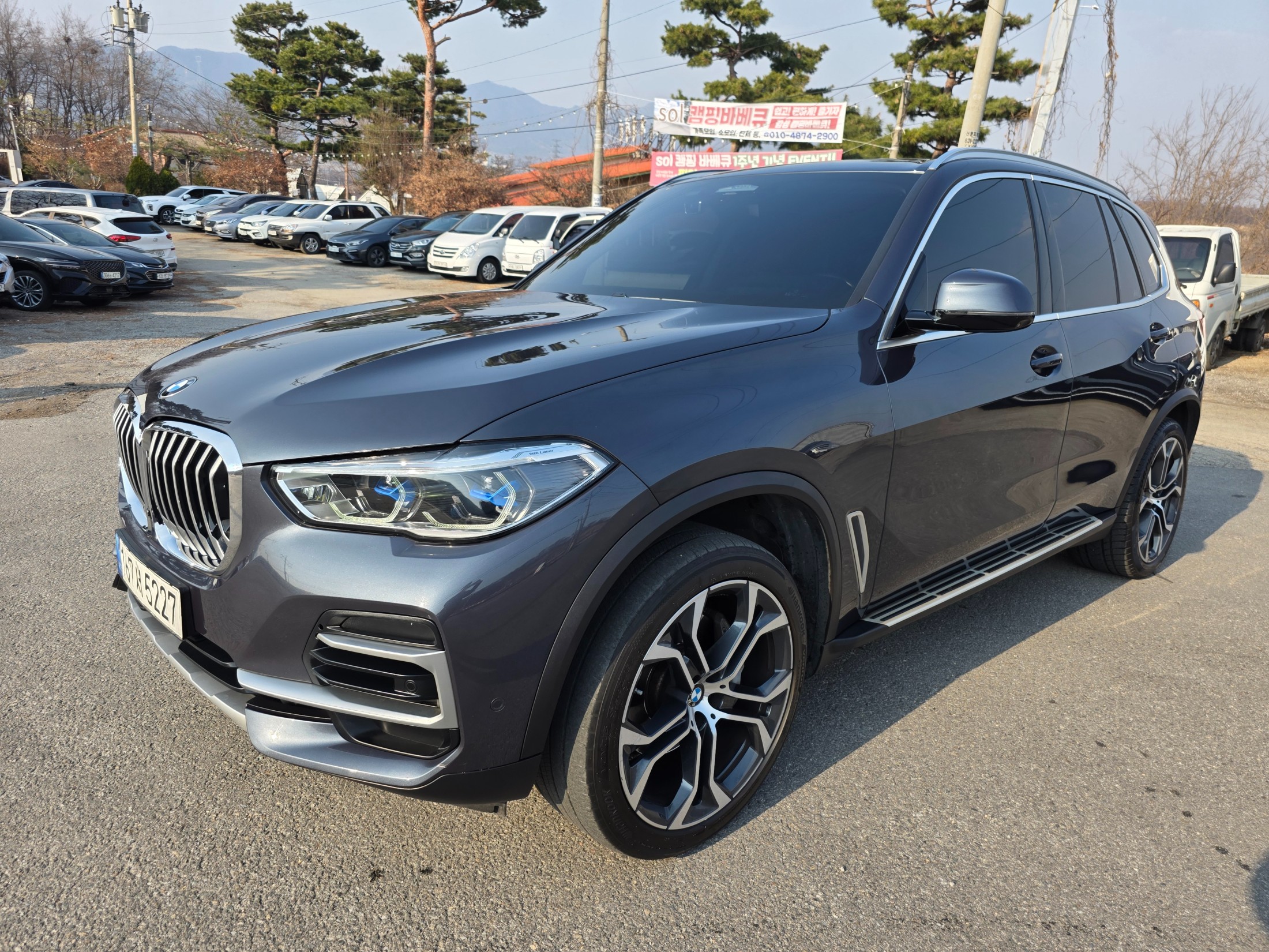 BMW X5 photo 2
