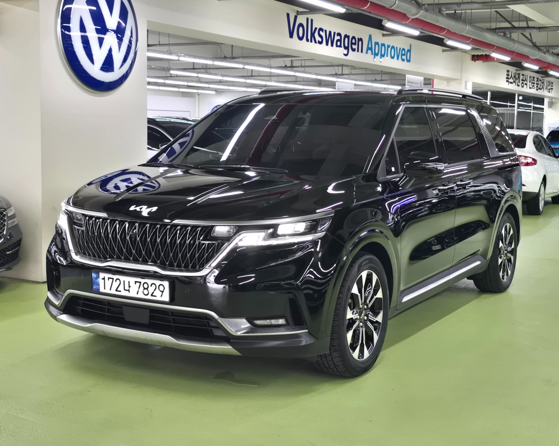 KIA CARNIVAL