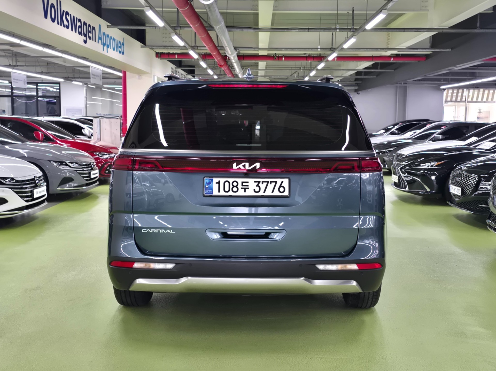 Mazda Bongo rear view
