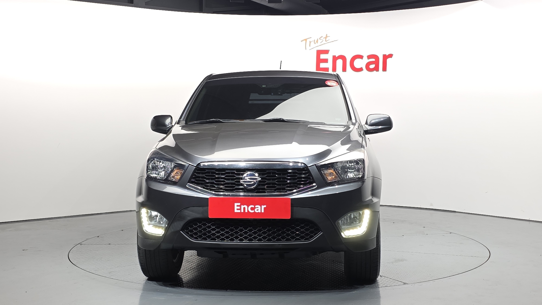 SSANGYONG KORANDO photo 3