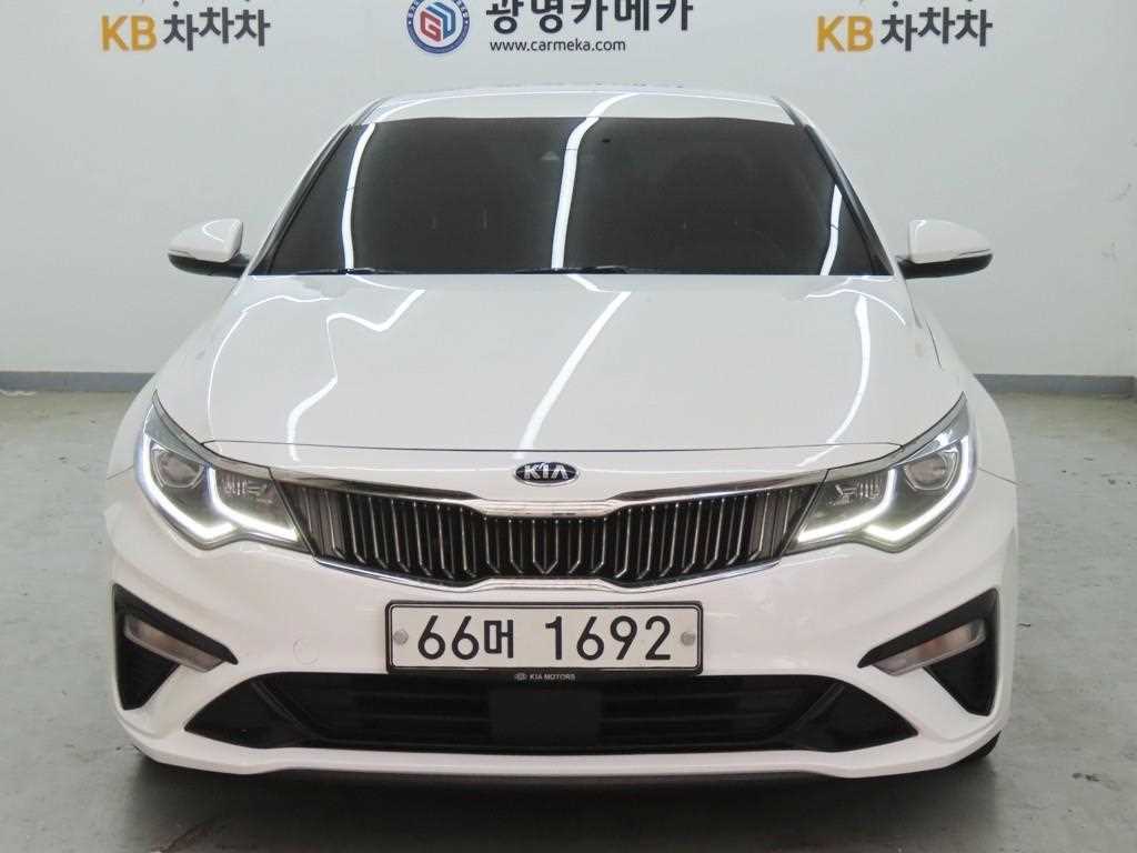 KIA K5 photo 3