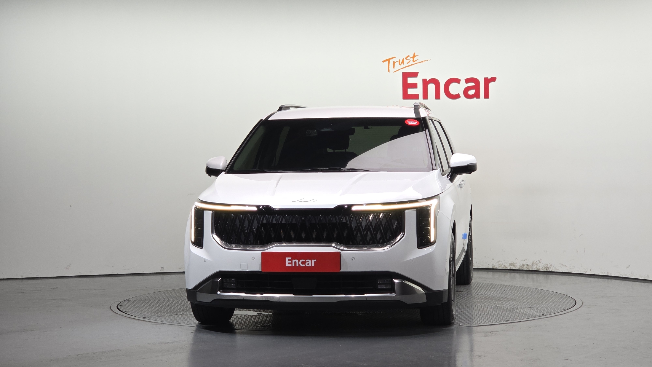 KIA CARNIVAL photo 3