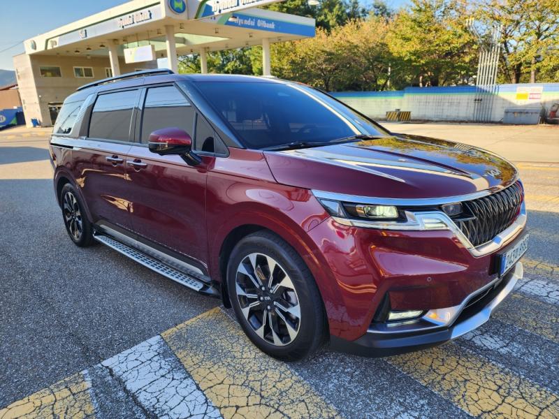 KIA CARNIVAL photo 3