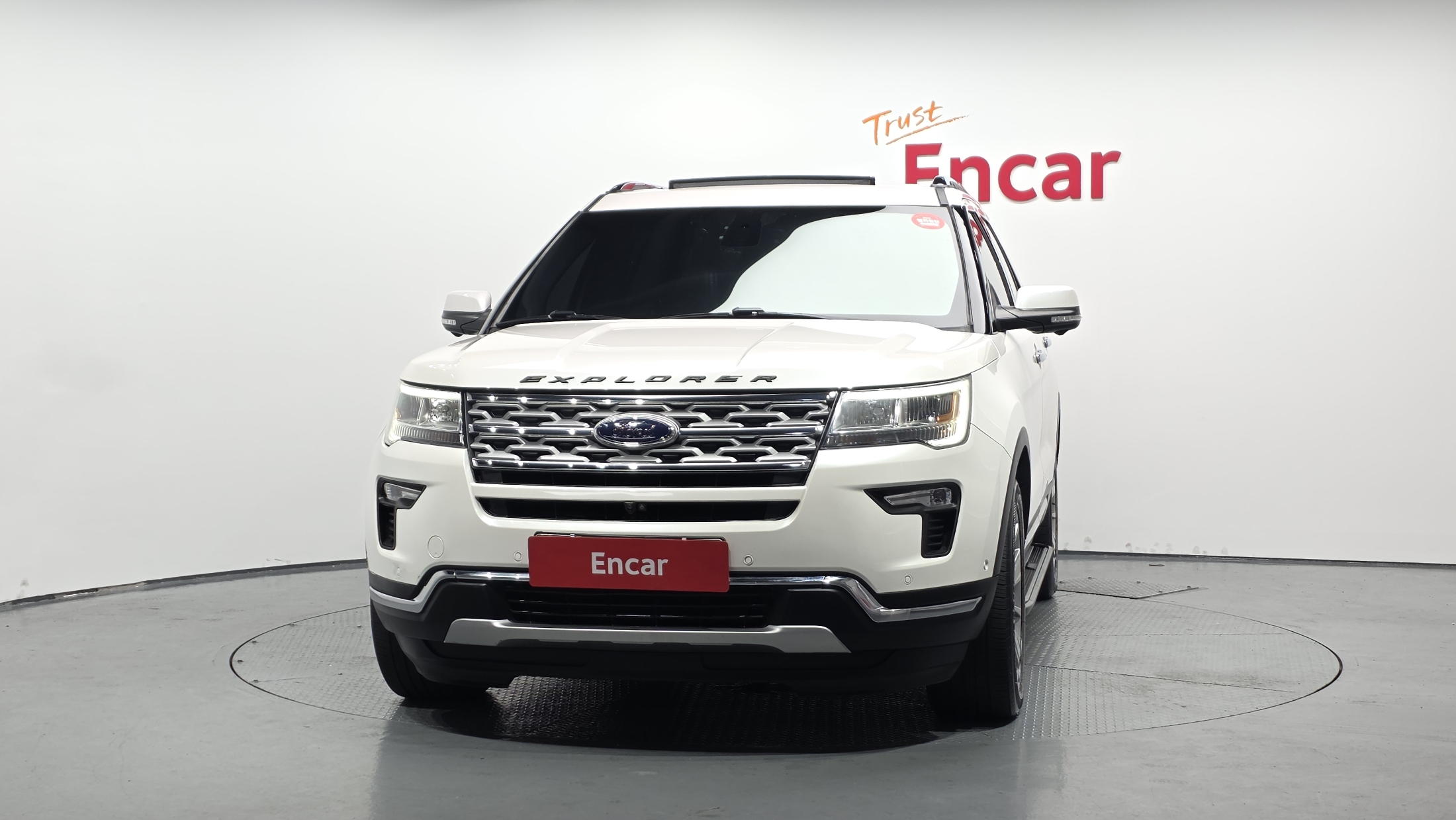 FORD EXPLORER photo 3