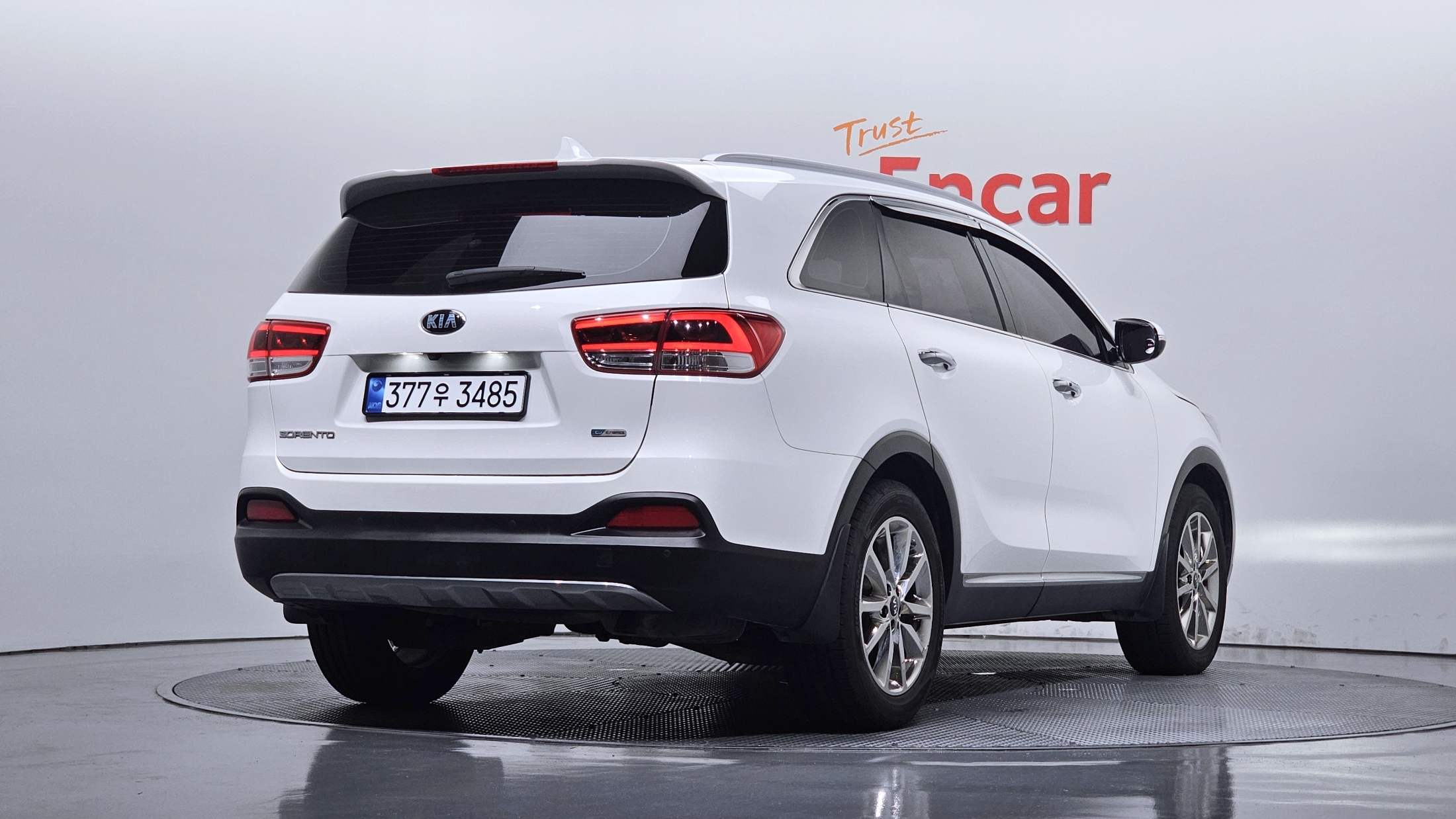 KIA SORENTO photo 2