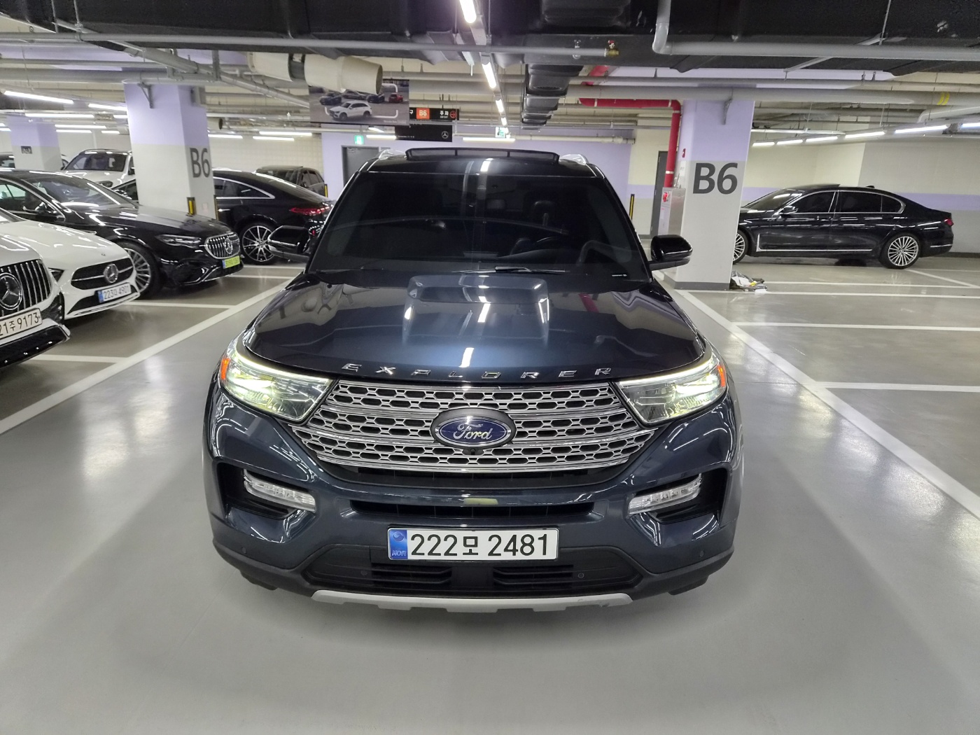 FORD EXPLORER