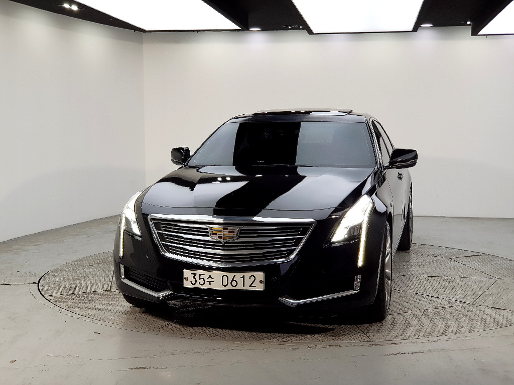 CADILLAC CT6 photo 2
