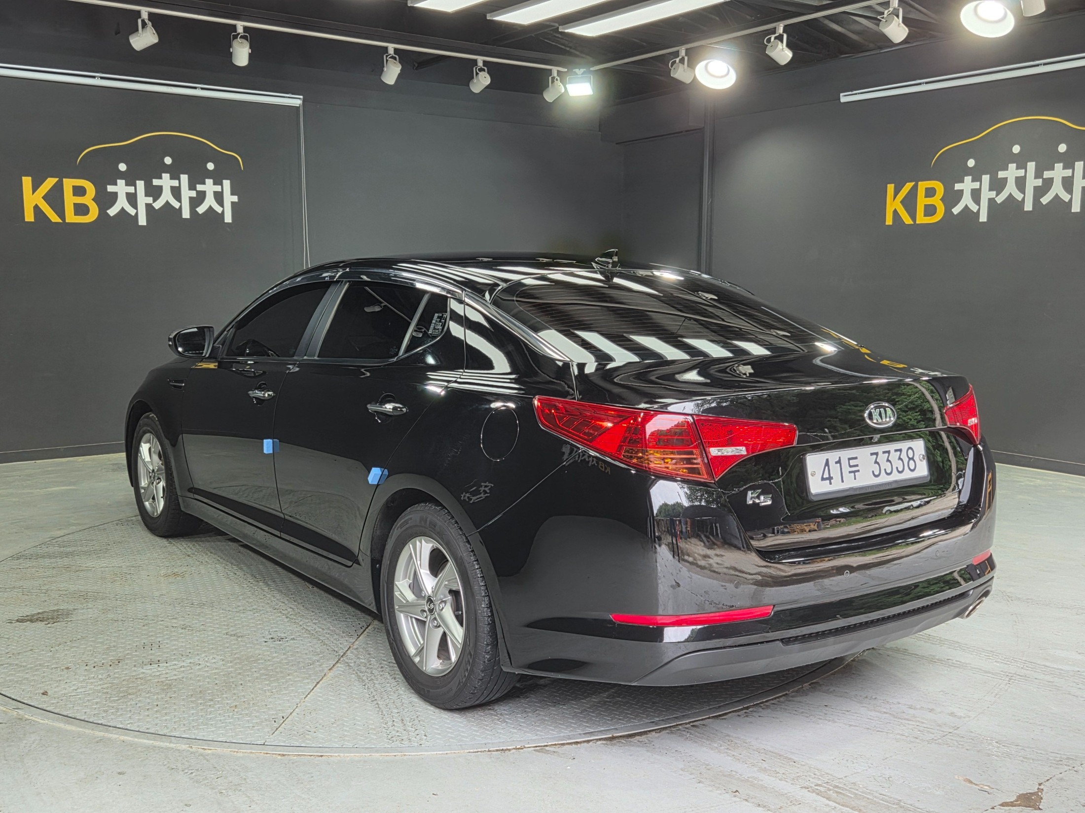 KIA K5 photo 3