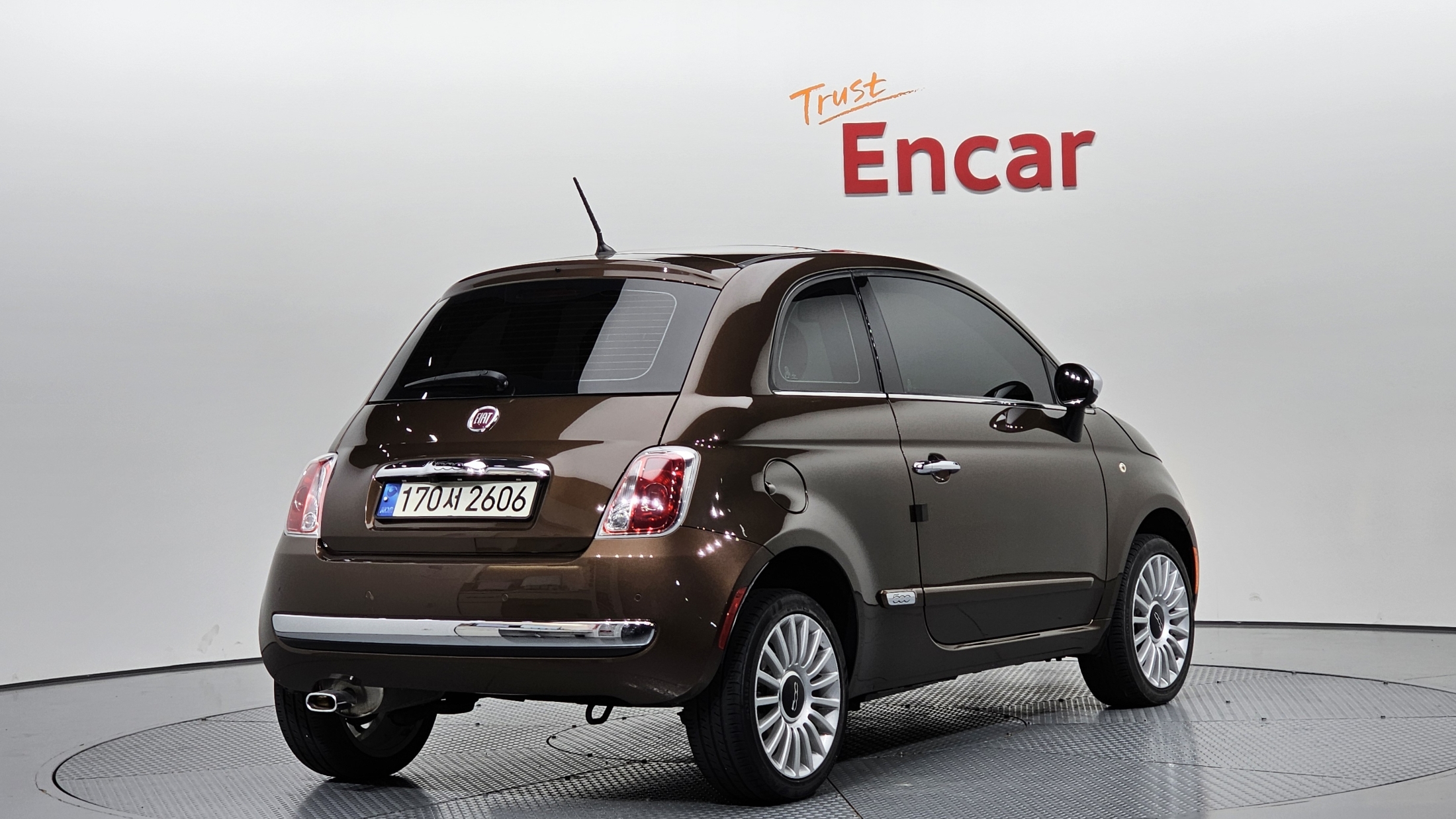 FIAT 500 photo 2
