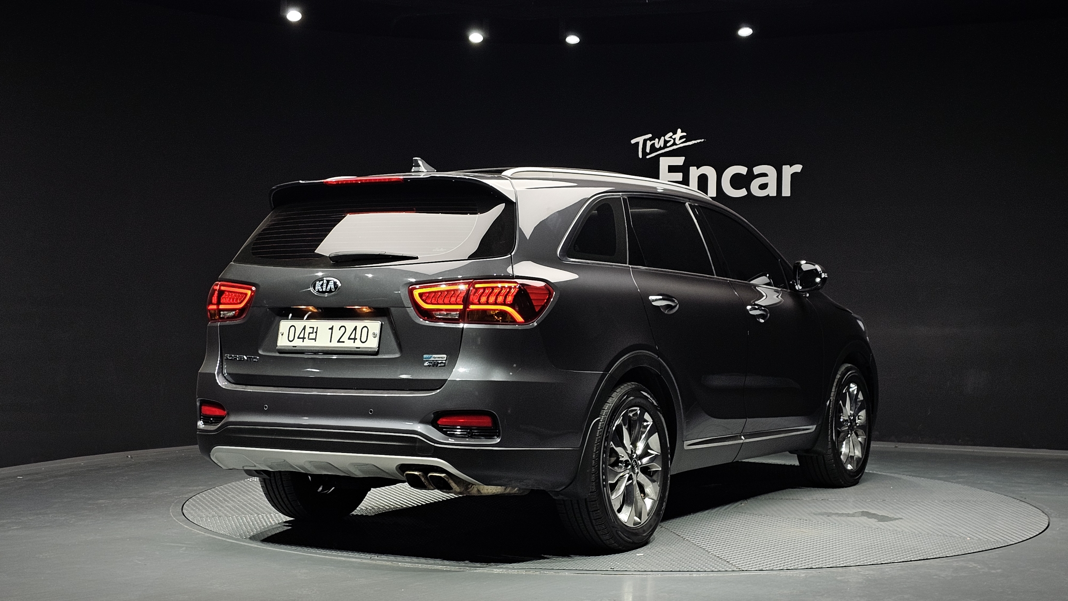 KIA SORENTO photo 2