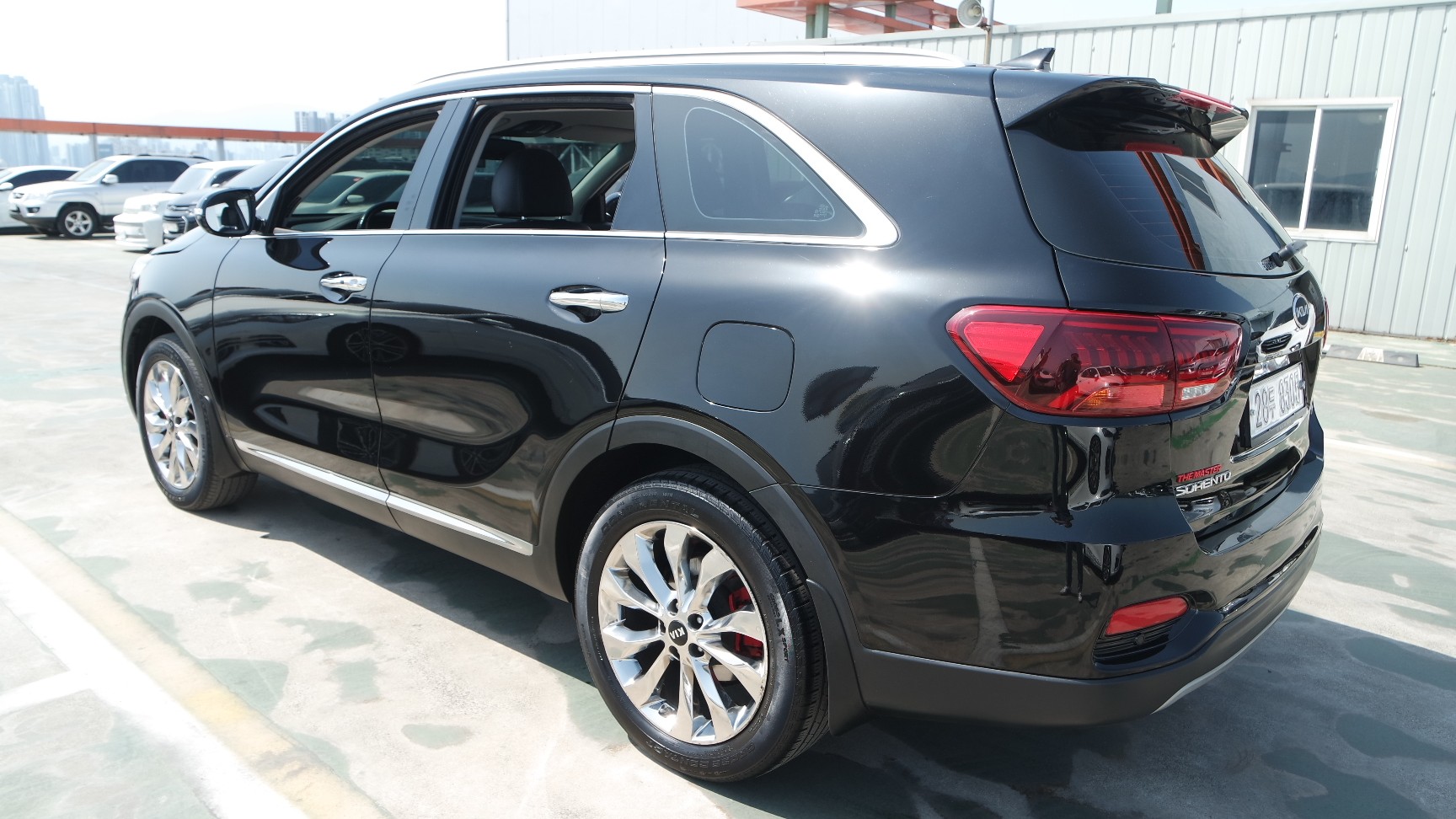KIA SORENTO photo 2