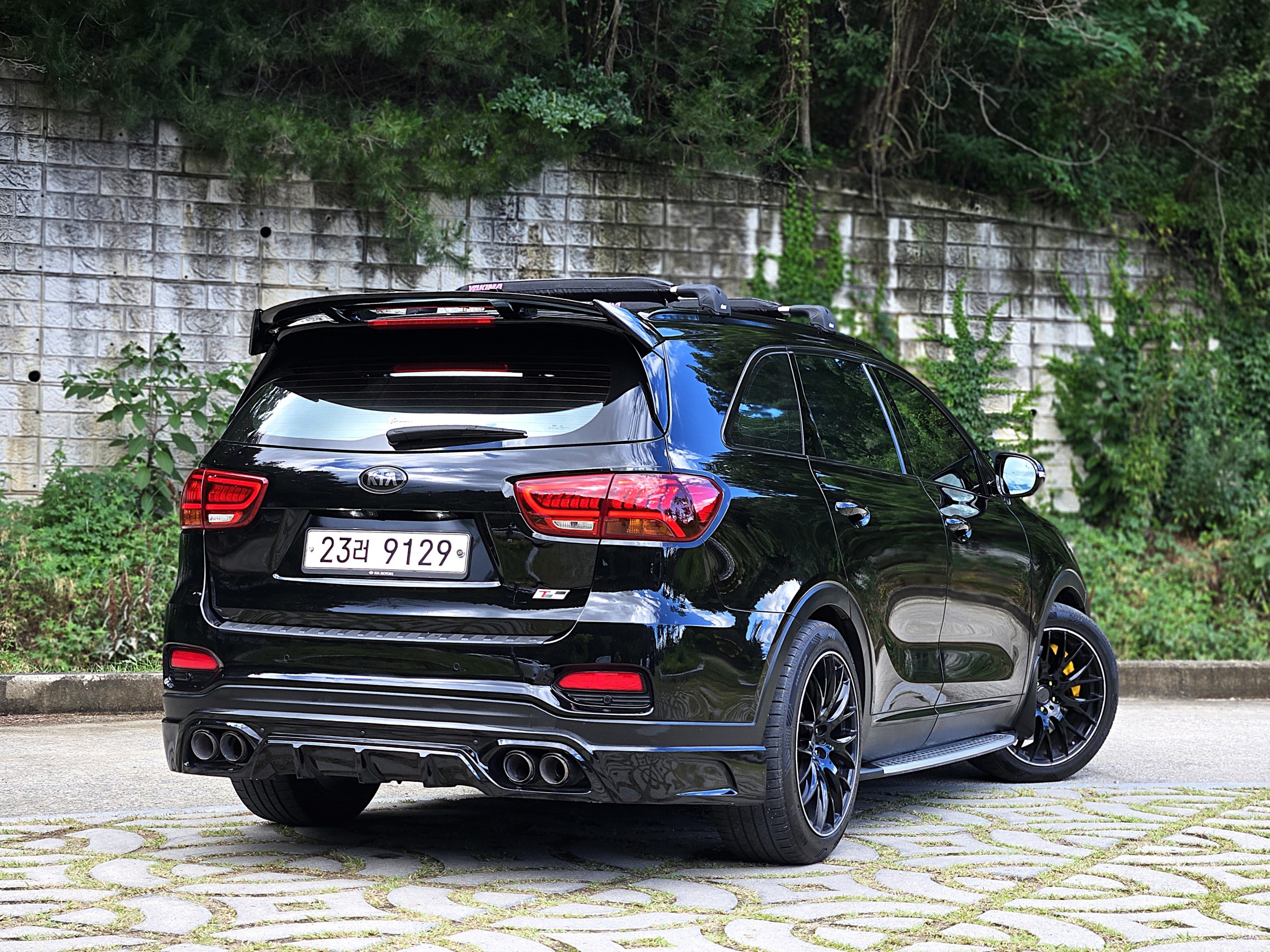 KIA SORENTO photo 2